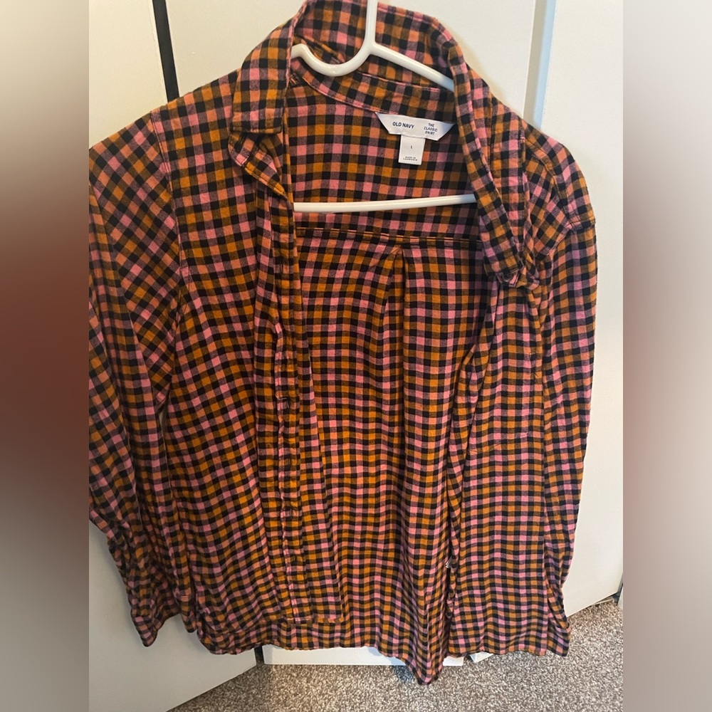 Old navy womens flannel shirts size large great condition